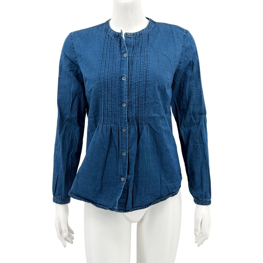 Old Navy Top Womens Small Blue Chambray Pintuck Button Up Preppy Classic Country